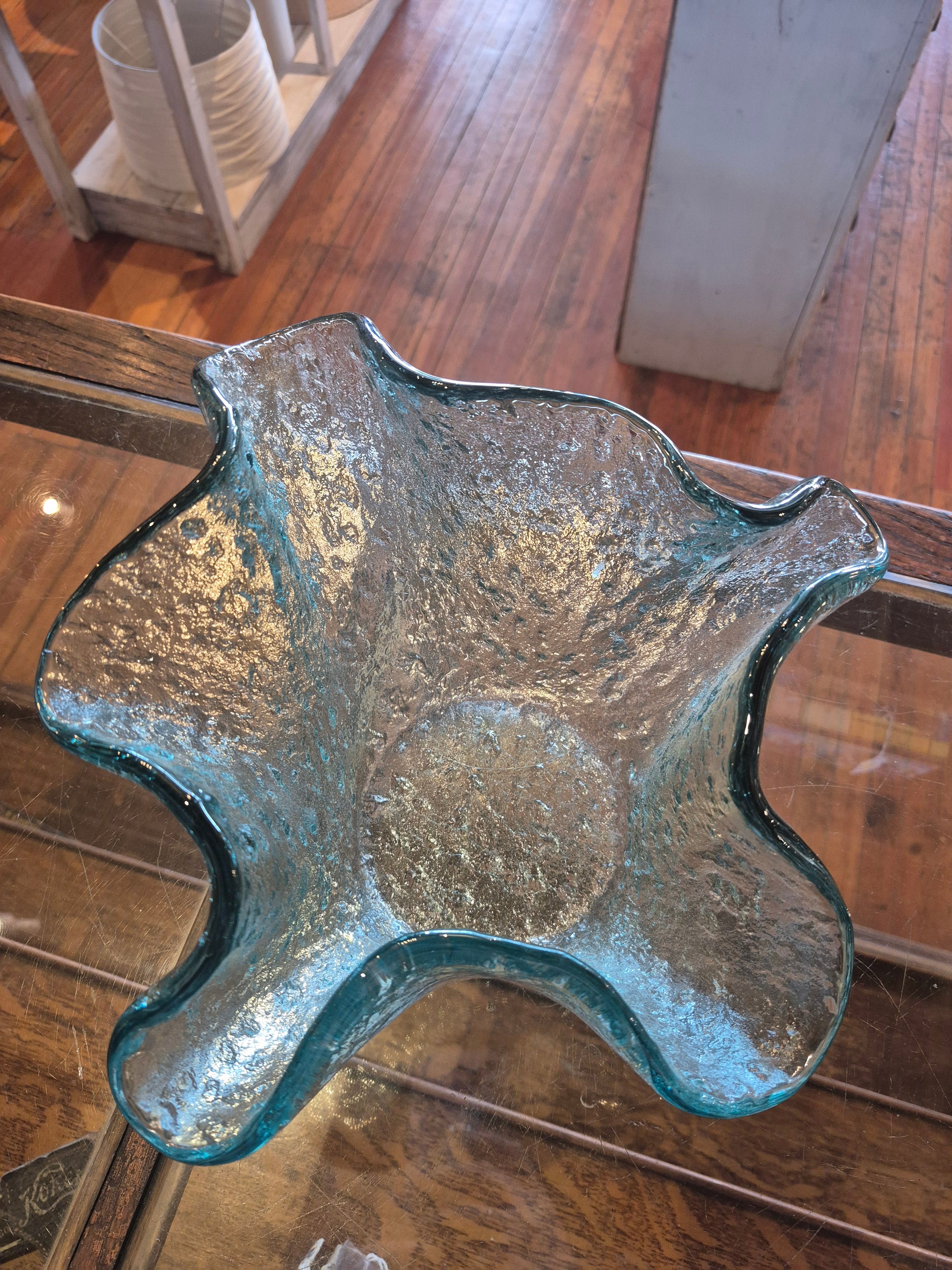 1970s Italian muerero glass bowl