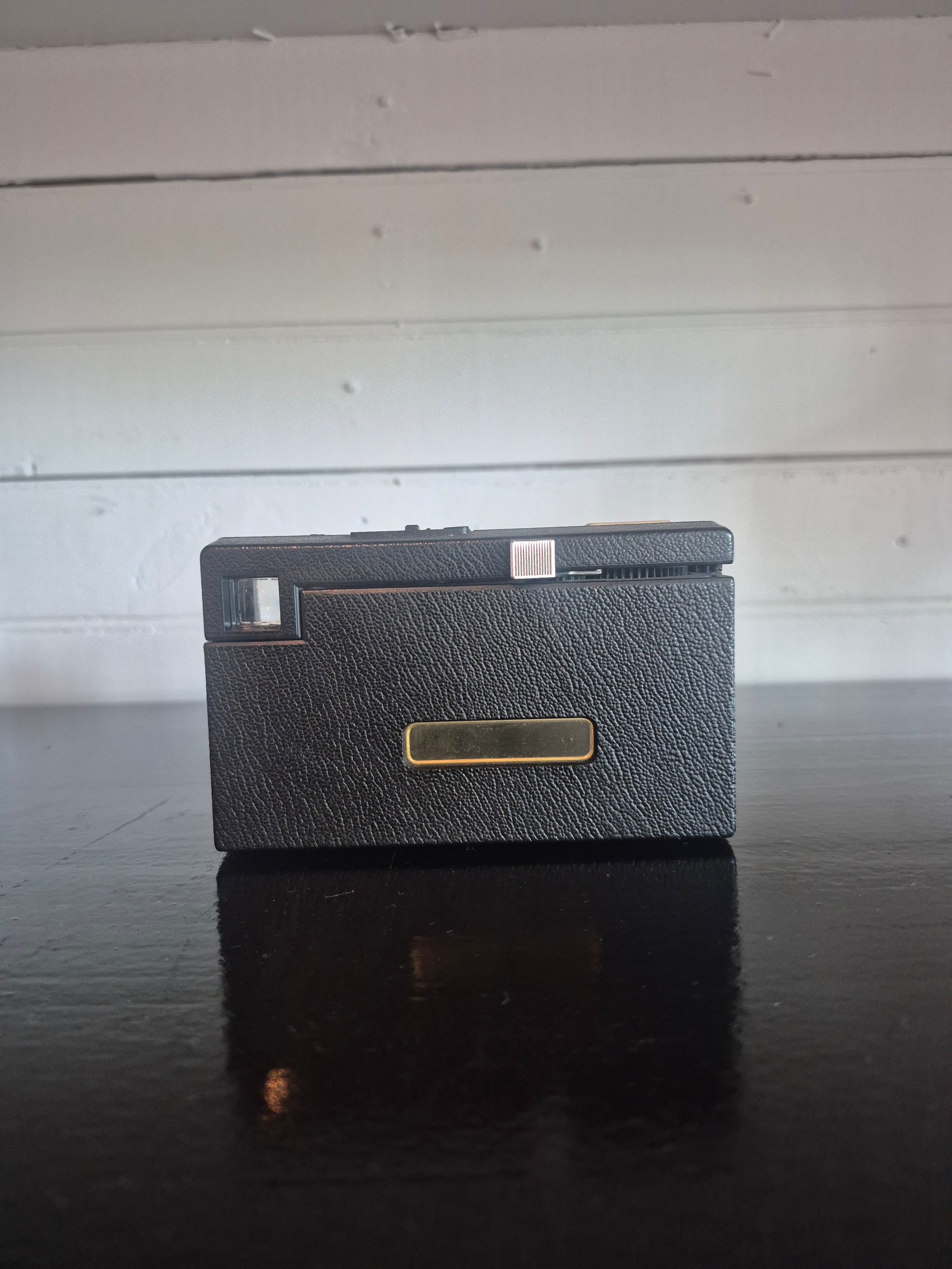 1970s Kodak instamatic x-15 camera