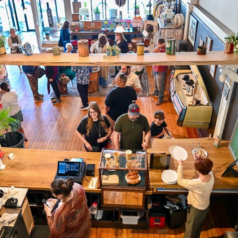 coffee bar in Kenosha, local coffee shop Kenosha, vintage café Kenosha